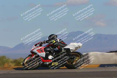 media/Nov-17-2023-Apex Assassins (Fri) [[c4a68d93b0]]/3-Racer 2/6-Session 4 (Turn 9 Side)/